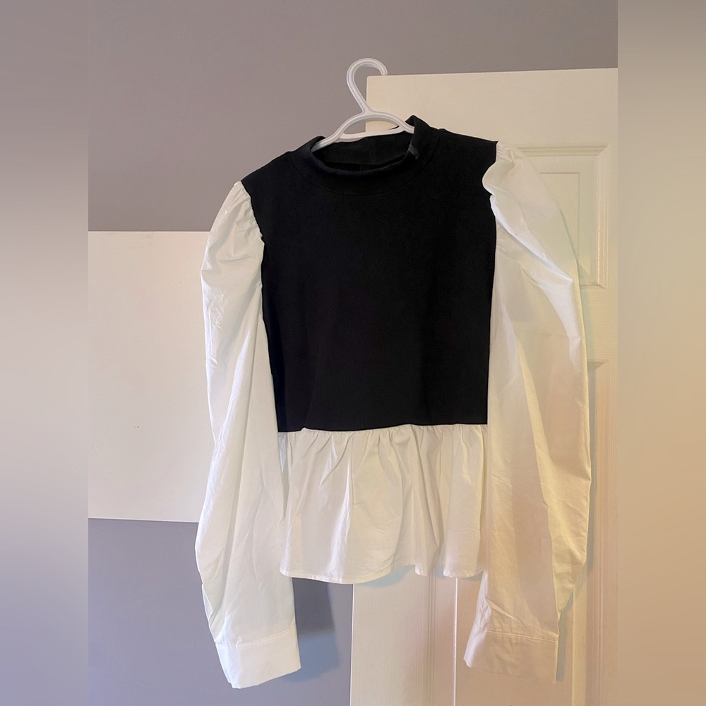 ‘SHEIN Curve Ruffle Hem Top’ 🔥 - Picture 7 of 7